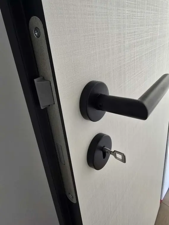 Sobna vrata Duradecor Lan s crnim detaljima